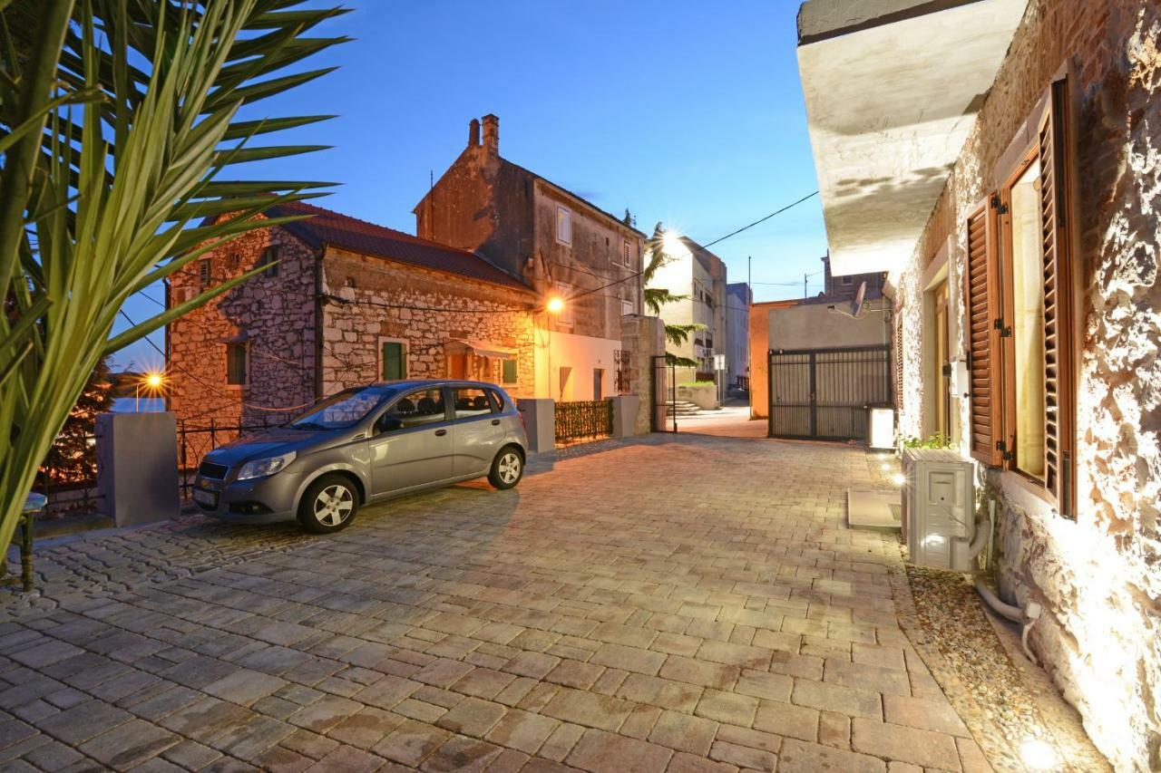 Xy Suites - Design Apartments Sibenik Bagian luar foto